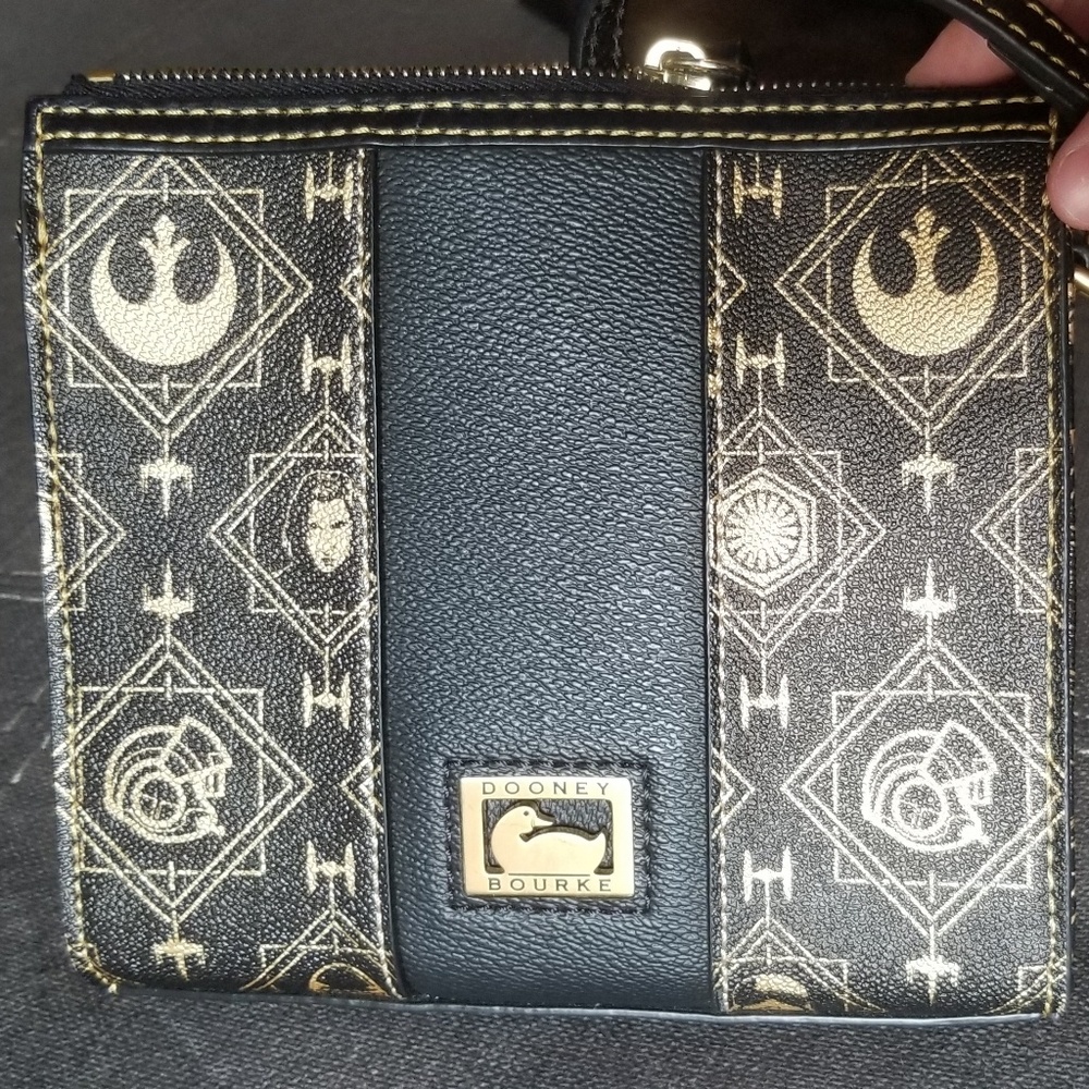 Star Wars Dooney & Bourke Crossbody
